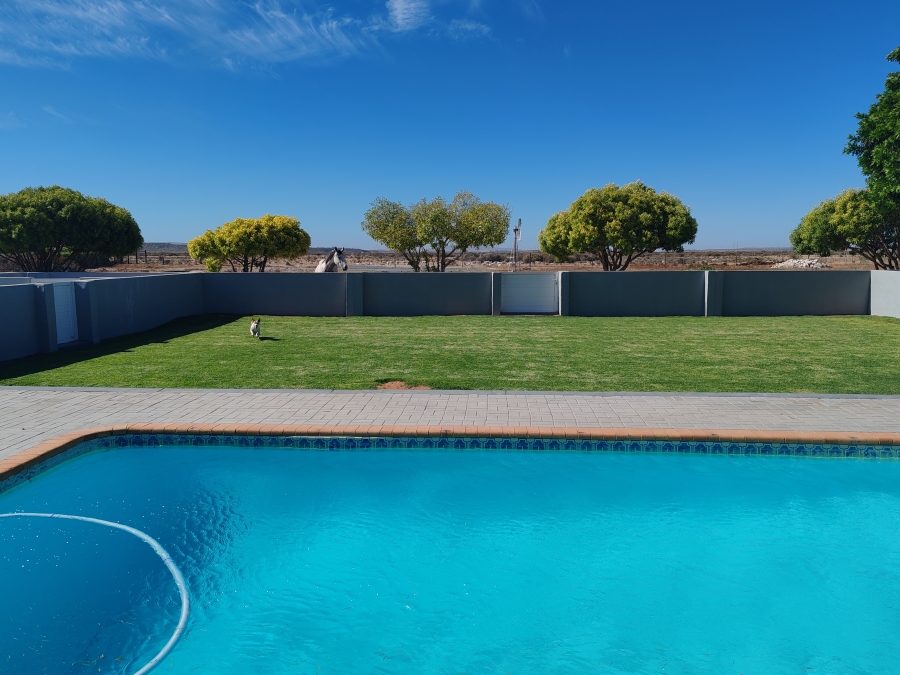 4 Bedroom Property for Sale in Long Acres Country Estate Western Cape